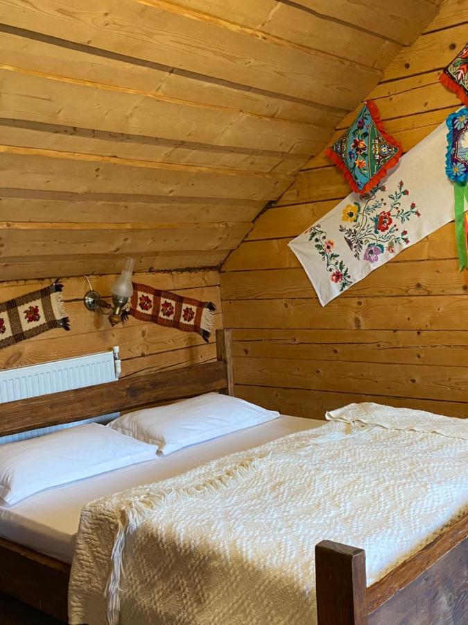 Guest House Anastasia Tatariv Extérieur photo