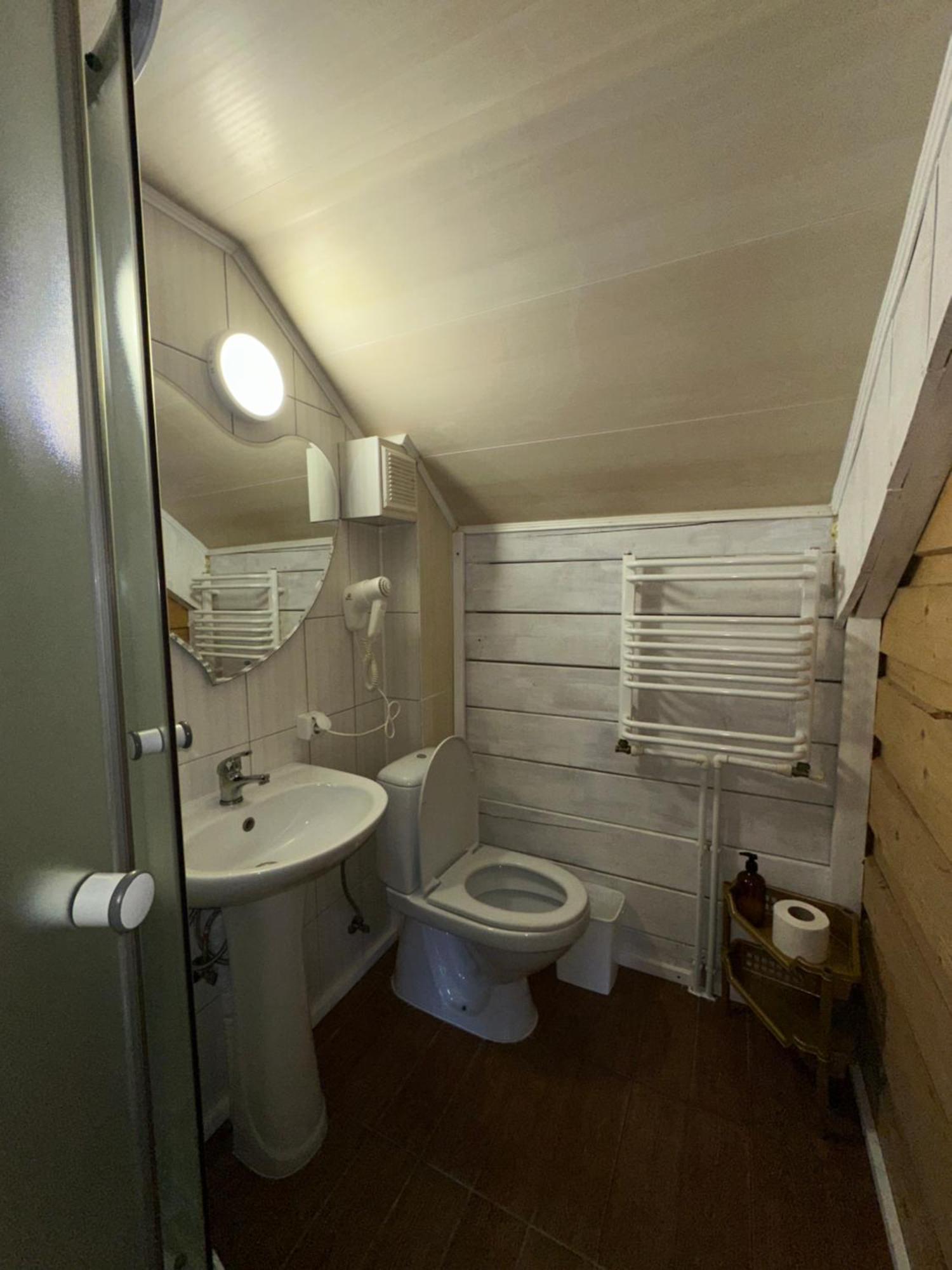 Guest House Anastasia Tatariv Extérieur photo